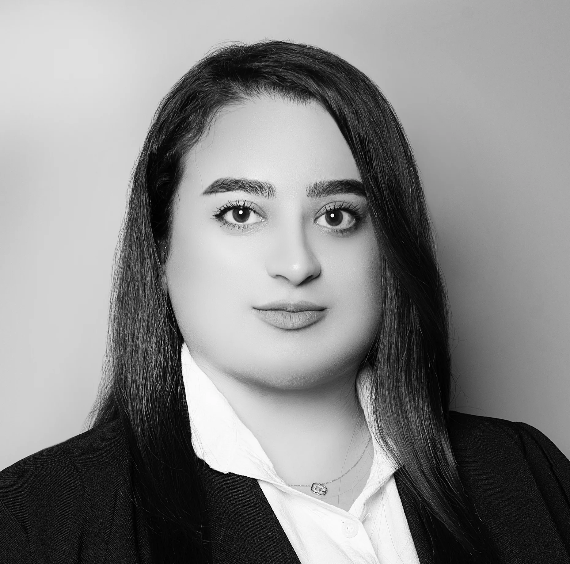 Author Giselle Nik